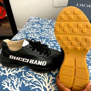 Gucci band ❄️❄️❄️ sz 10 men’s 700 obo